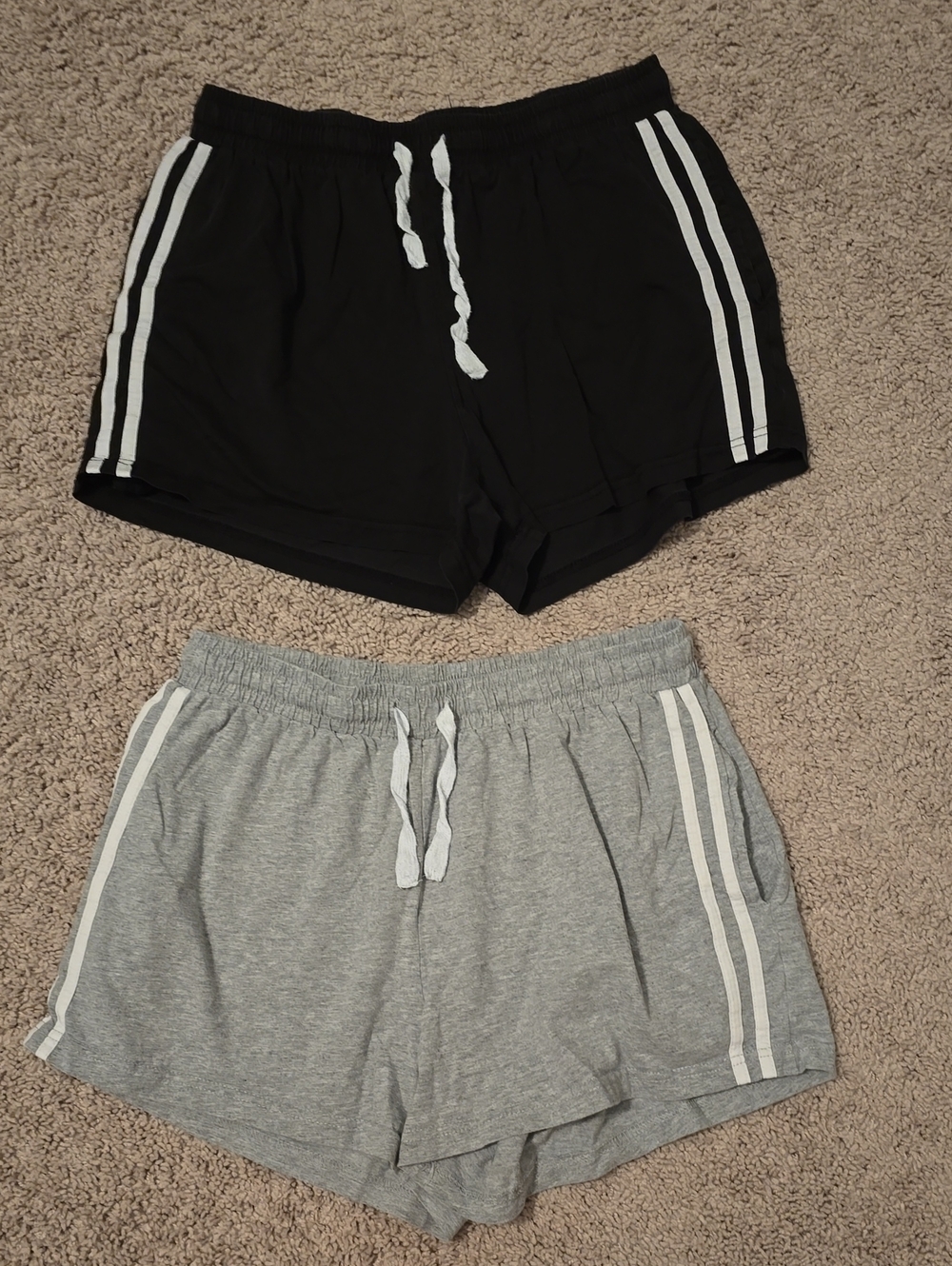 Casual Knit Drawstring Shorts - Black & Heather Gray